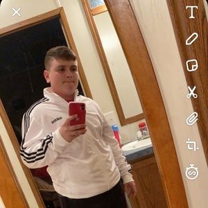 Meet your Posher, Saje